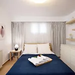 Peggy\'S Nautical Gem, Corfu